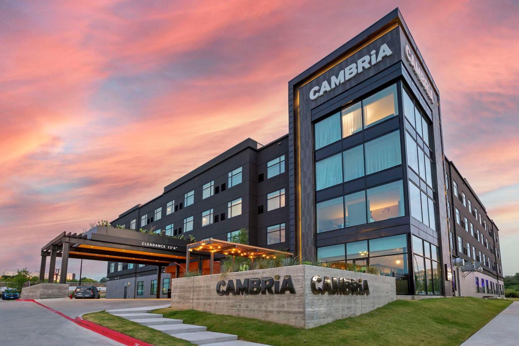 Cambria Hotel Austin Airport 외부 사진