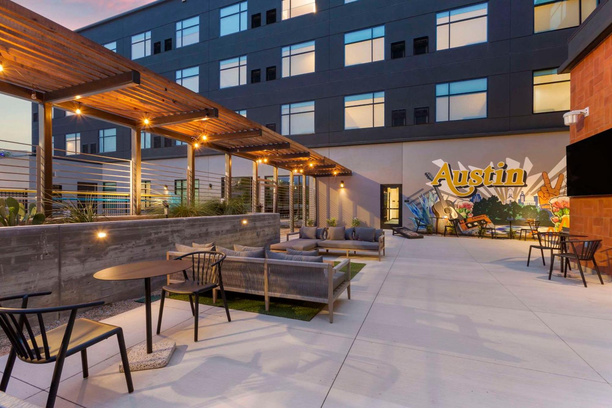 Cambria Hotel Austin Airport 외부 사진