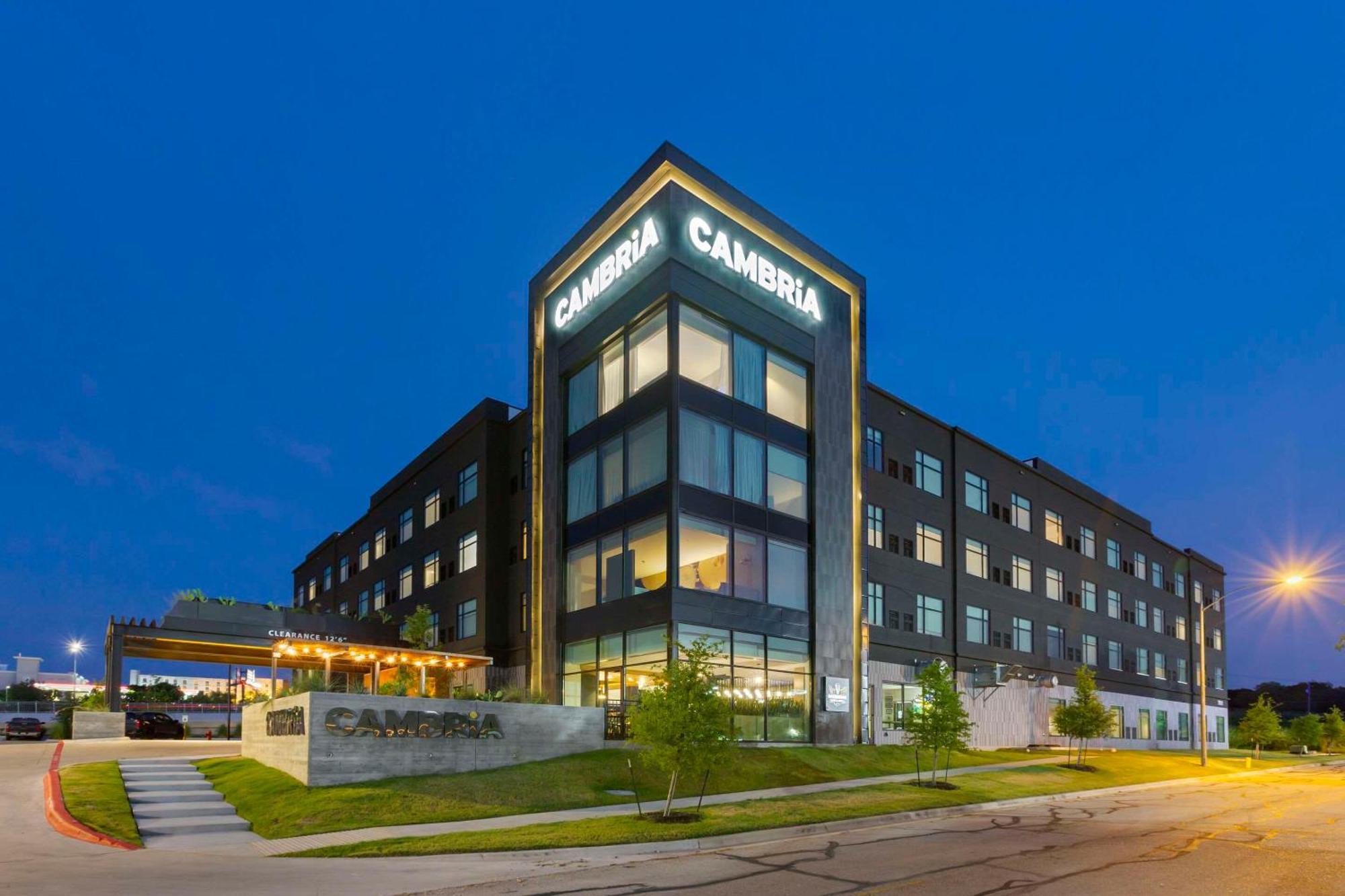 Cambria Hotel Austin Airport 외부 사진
